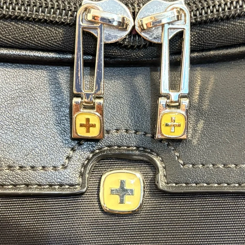 Wagner Swiss Army Women's Laptop Stylish Bag with Matching Cash/Change Purse
